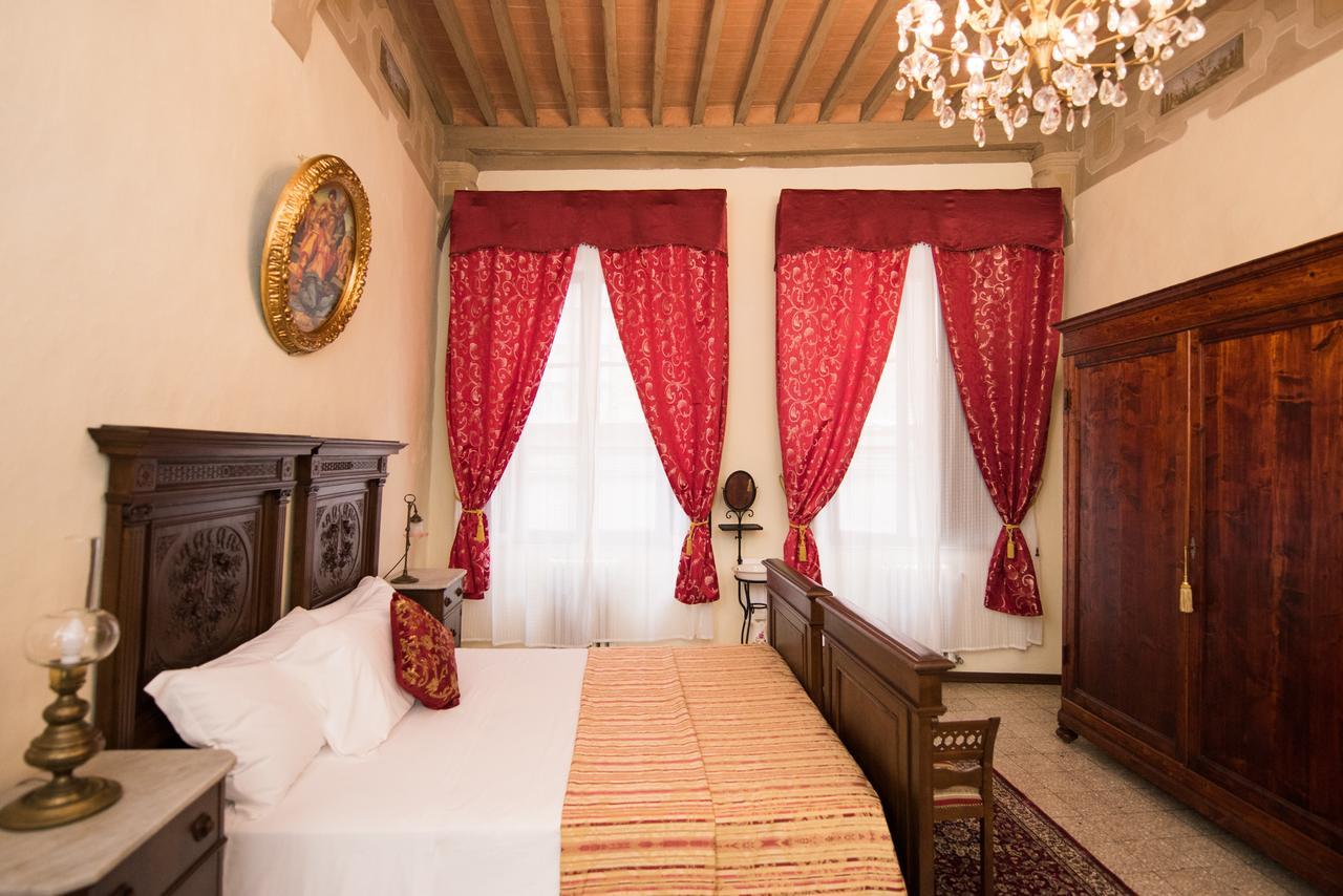 All'Ombra Della Torre Only Rooms Siena Exterior foto